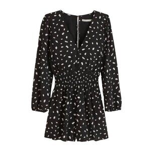 Abercrombie & Fitch Black and White Polka Dot Shorts Romper, Small